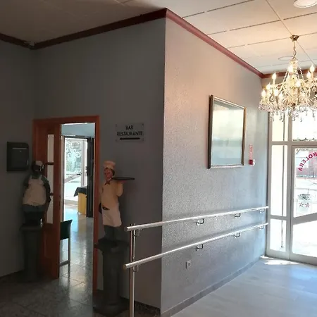 拉博雷拉酒店 酒店 2*